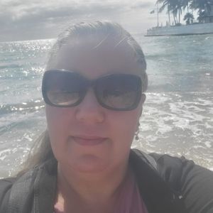Meet your Posher, Cherie